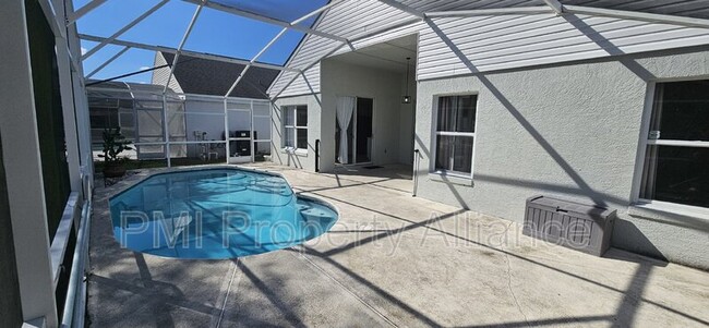 Building Photo - 4902 Monarch Ln