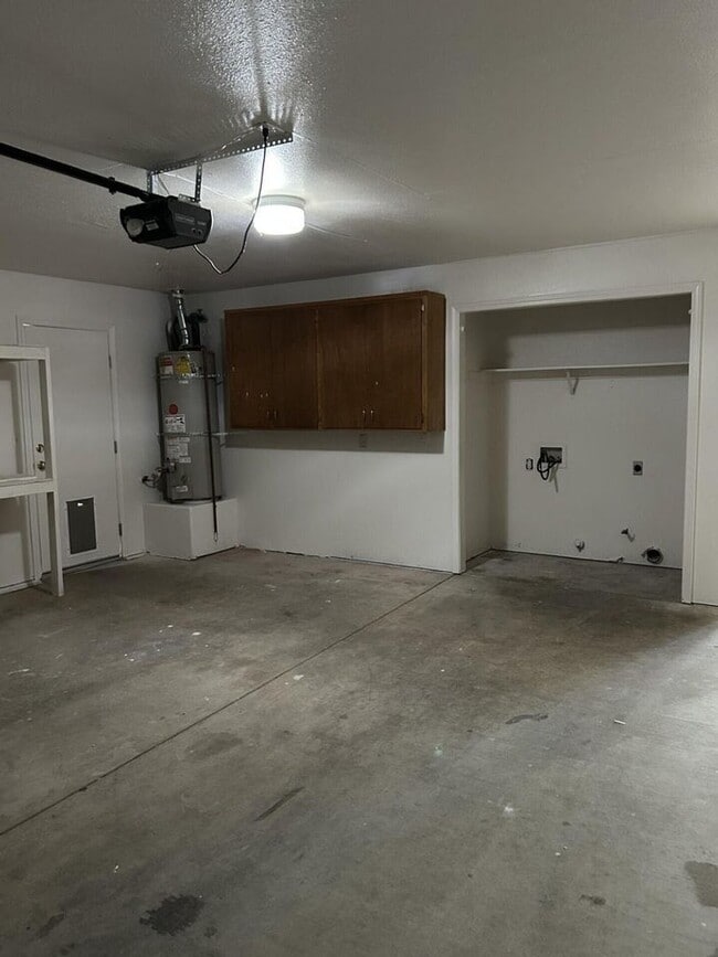 Building Photo - 4724 W Manor Ct