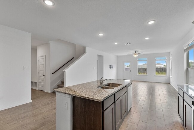 Building Photo - 9658 Caney Trails Rd