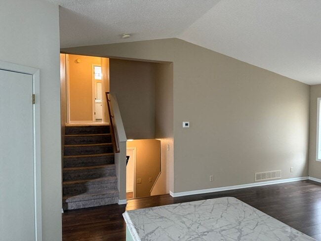 Building Photo - ~ FALL SPECIALS GALORE ~  3 Bedroom, 3 Bat...