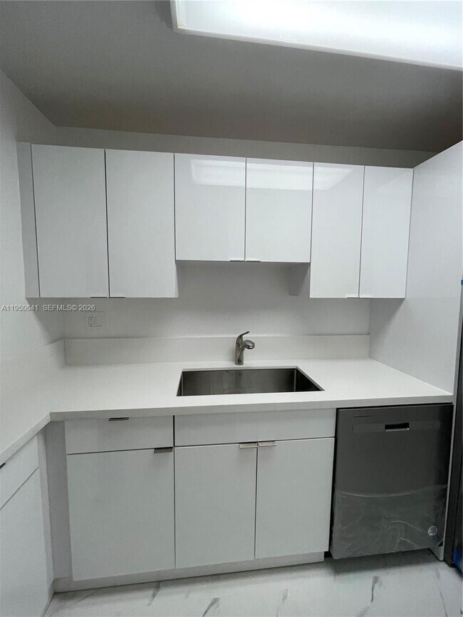 Building Photo - 1865 79th Street Causeway