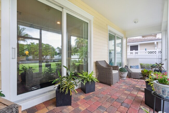 Building Photo - 2815 Sunbury Dr