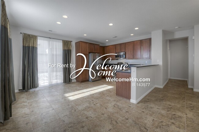 Building Photo - 10775 Cedar Rock Dr