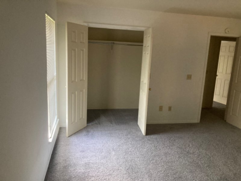 Building Photo - 1810 Westridge St