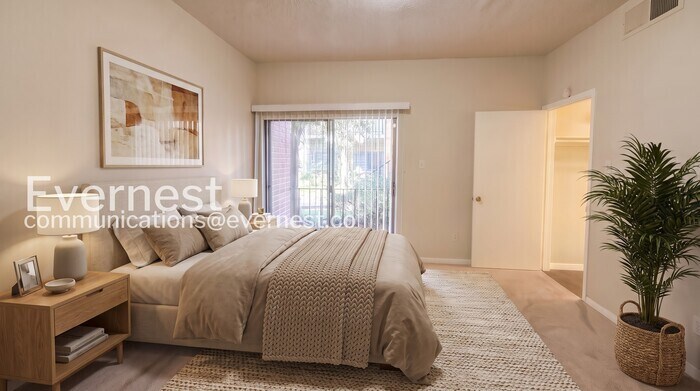 Building Photo - 3729 Thistlemont Dr