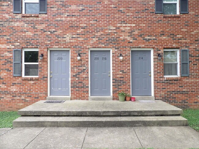 Building Photo - 218 Centennial Dr