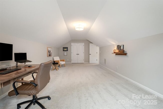 Building Photo - 2435 Alaqua Ct
