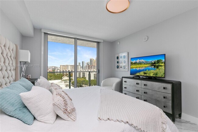Building Photo - 330 Sunny Isles Blvd