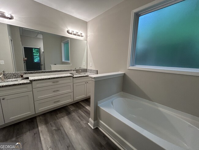 Building Photo - 7888 Wilkinson Dr