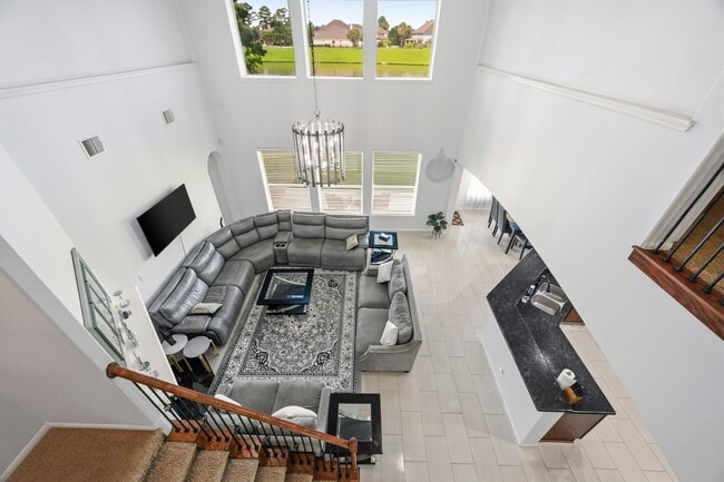 Building Photo - 14403 Lakepointe Bend Ln