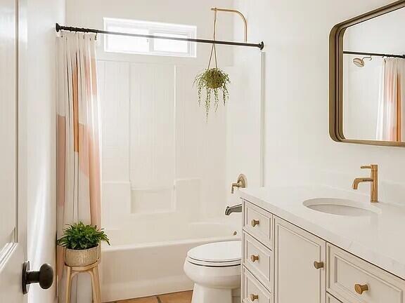 Building Photo - 53460 Avenida Diaz