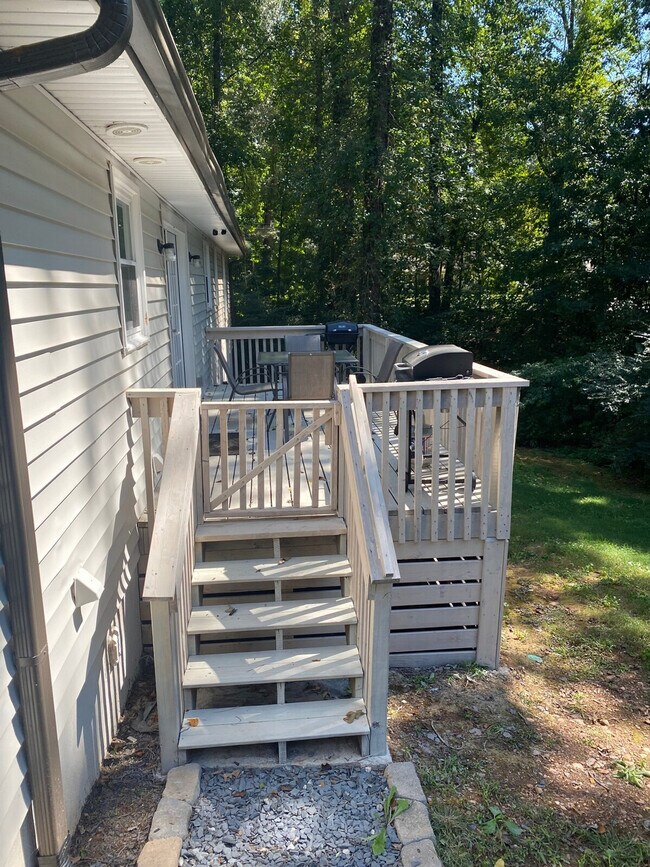 Building Photo - 189 Fox Pl