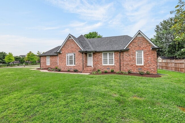 Building Photo - 1015 Brinkley Rd