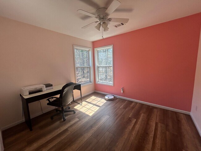 Building Photo - **PRICE IMPROVEMENT**560 Millbrook Village...