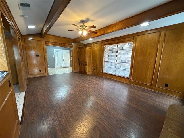 Building Photo - 205 Josey Ln