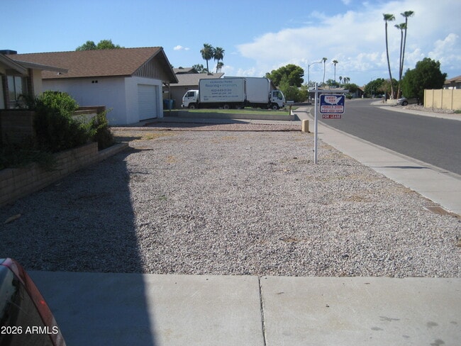 Building Photo - 11634 N 49th Ave