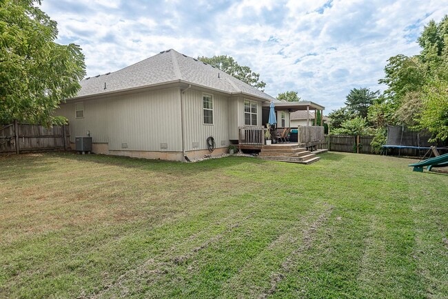 Building Photo - 4 Bedroom | 2 Bathroom | 2 Car Garage | Ba...