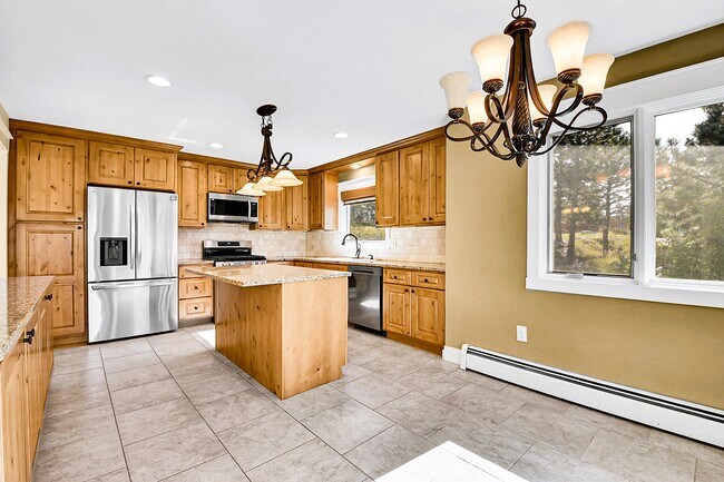 Building Photo - 31340 Brookline Rd