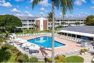 Building Photo - 5200 NE 24th Terrace