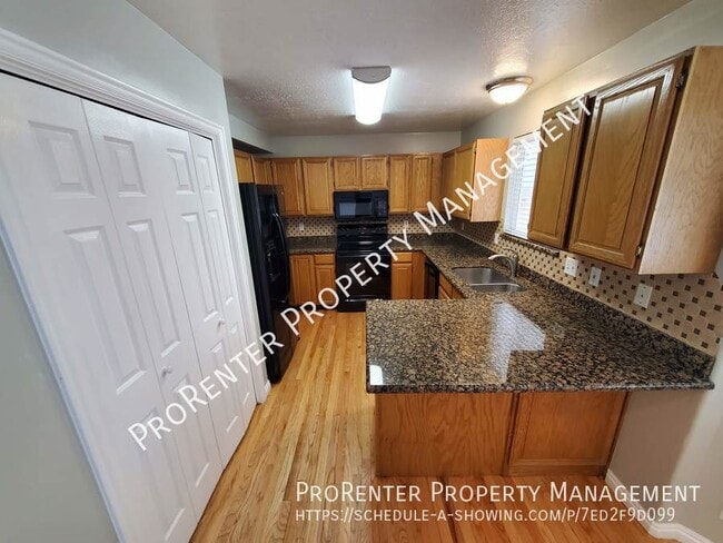 Building Photo - 3585 N 275 E