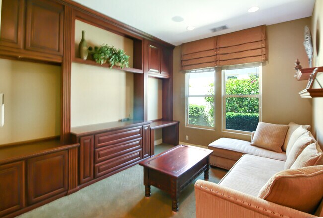 Building Photo - 81075 Giacomo Way