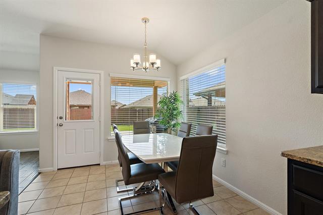 Building Photo - 9312 Leveret Ln