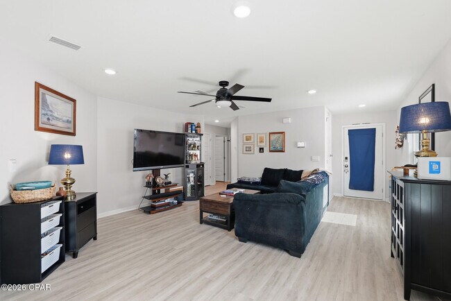 Building Photo - 6513 Slabinski Ln