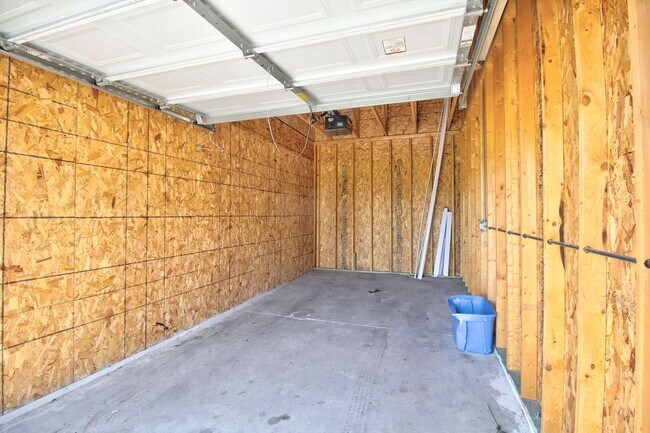 Building Photo - 226 Bertram Dr