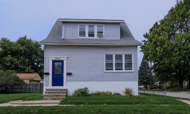Primary Photo - 29447 Kelly Rd