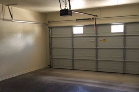 Building Photo - 6100 Boxelder Trail