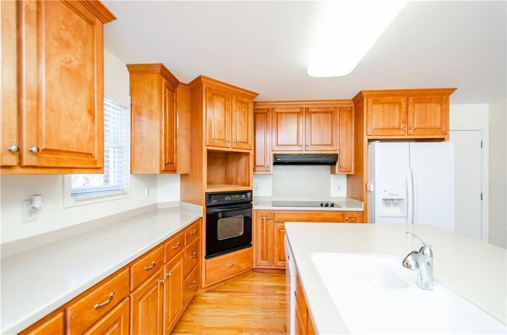 Building Photo - 3950 Chattahoochee Rd