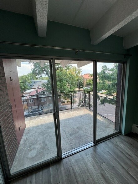 Building Photo - 701 E Bayaud Ave