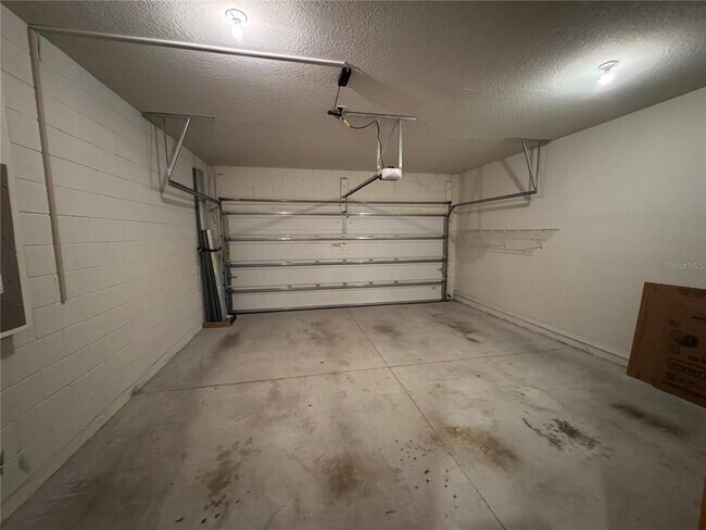 Building Photo - 5146 Bay Isle Cir