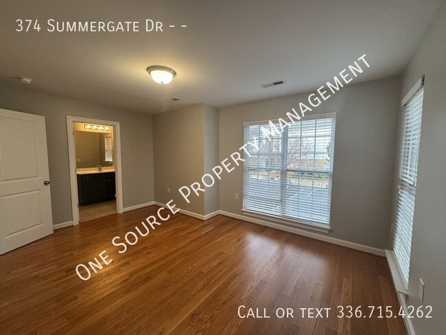 Building Photo - 374 Summergate Dr