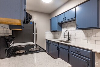 Interior Photo - Maderas Apartments