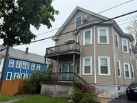 Building Photo - 9 Samoset Ave
