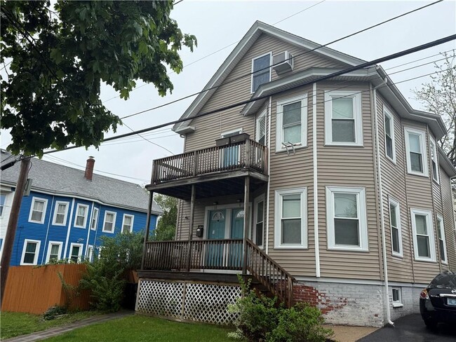Primary Photo - 9 Samoset Ave