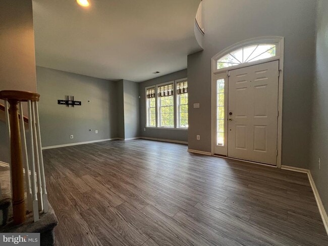 Building Photo - 787 Vestal St