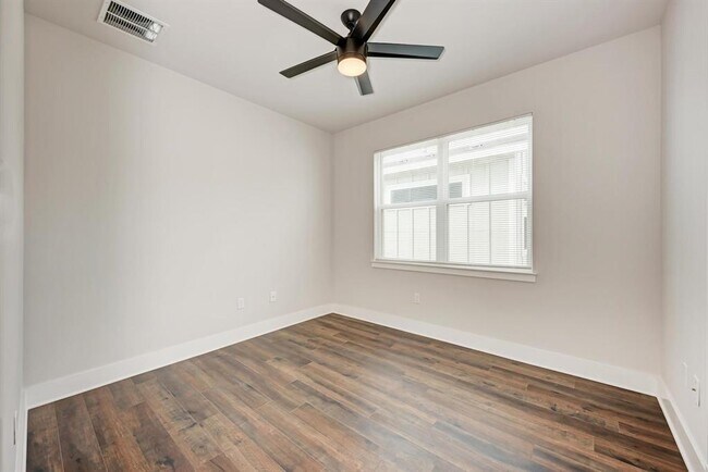 Building Photo - 7710 Watson St