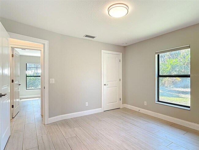 Building Photo - 540 Alabama Ave