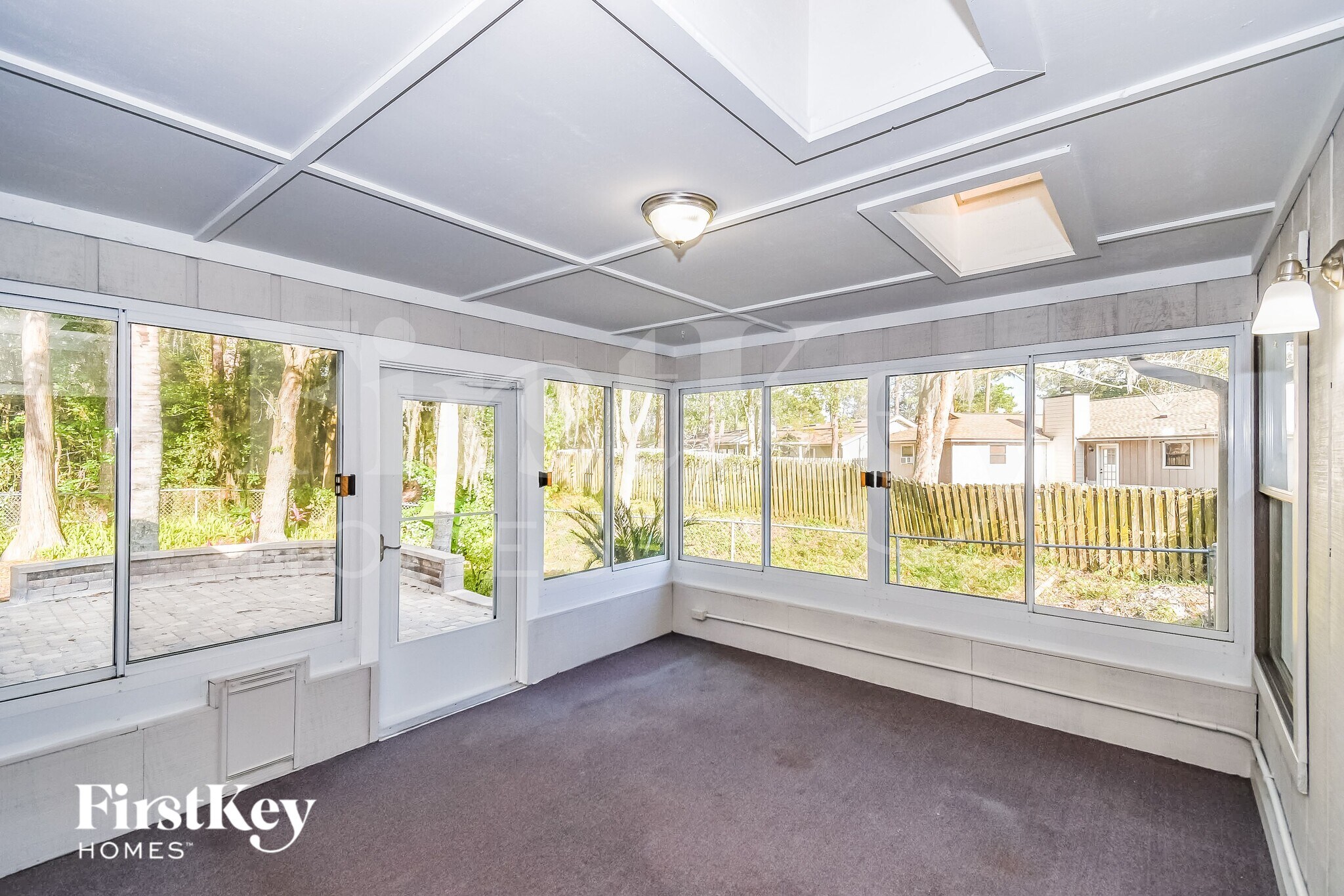 Building Photo - 10857 Knottingby Dr