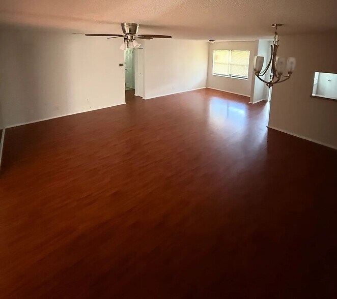 Building Photo - 9883 Liberty Ct