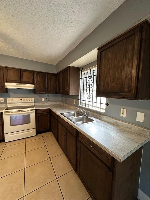 Building Photo - 517 N John St