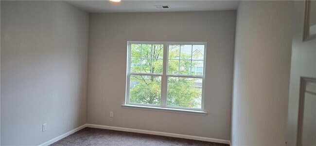 Building Photo - 128 Grant Dr