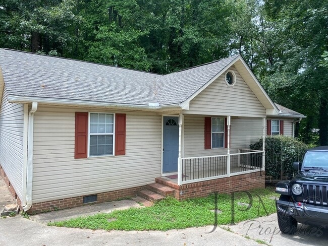 Primary Photo - 302 Taylors Rd