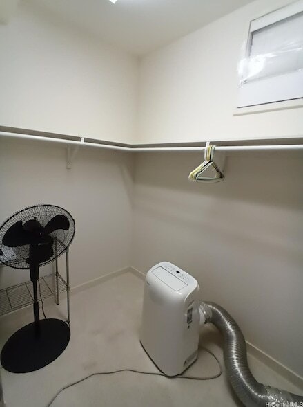 Building Photo - 203 Heleuma Pl