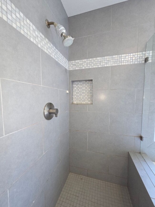 Building Photo - Gorgeous Upgraded Sabre Springs Home