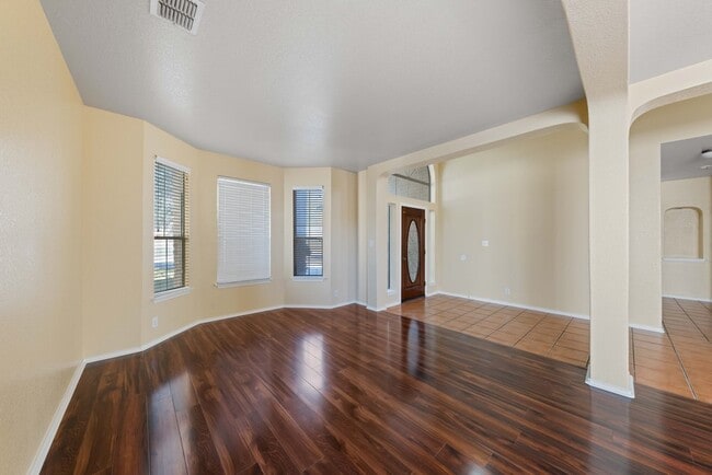 Building Photo - 3338 Bending Creek