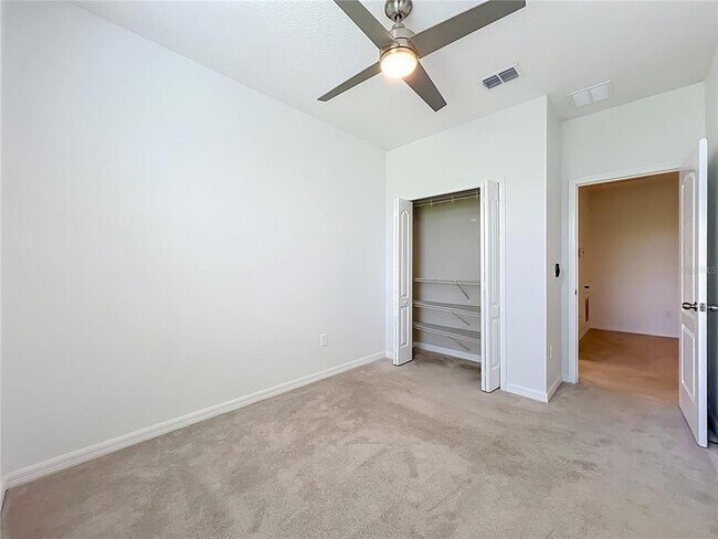 Building Photo - 12043 White Wave Point