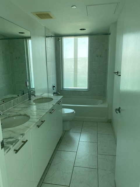 Building Photo - 950 Brickell Bay Dr